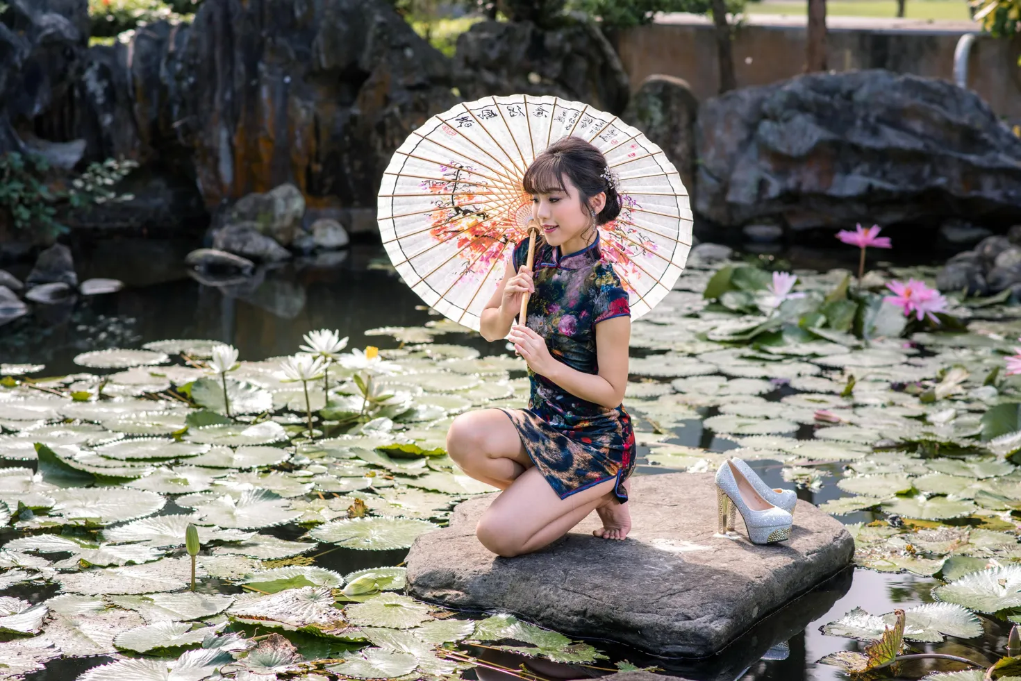 [Mzsock] NO.194 Yu Chen short cheongsam high heels beautiful legs street photography#[105P]-101